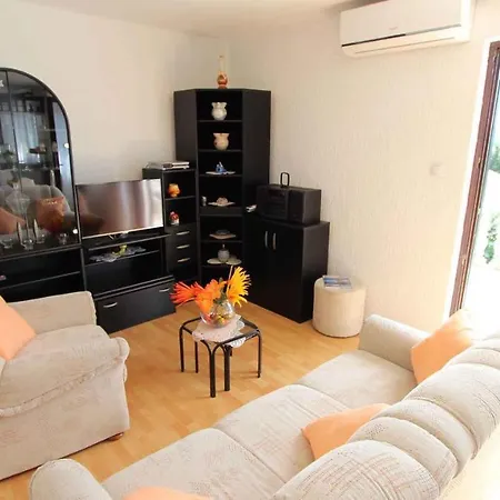 Apartment Malinska 12 Apartman Sveti Vid-Miholjice