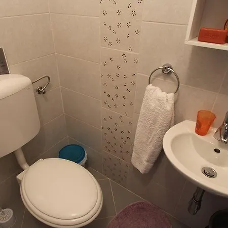 Apartment Malinska 12 *
